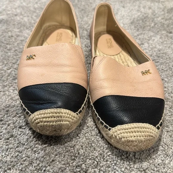 Michael Kors espadrllie size 8 women's - Picture 5 of 5